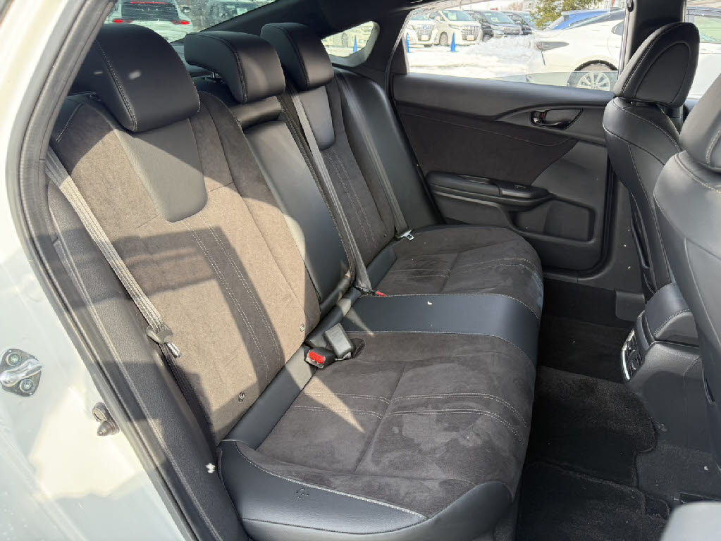 ホンダ インサイト ﾊｲﾌﾞﾘｯﾄﾞ ＥＸ　ブラックスタイル