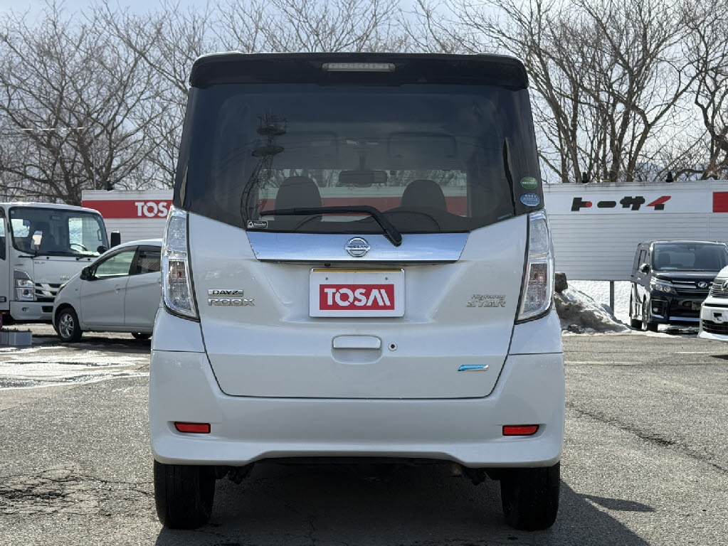 ニッサン デイズルークス ４ＷＤ　ハイウェイスターＸＶセレクション