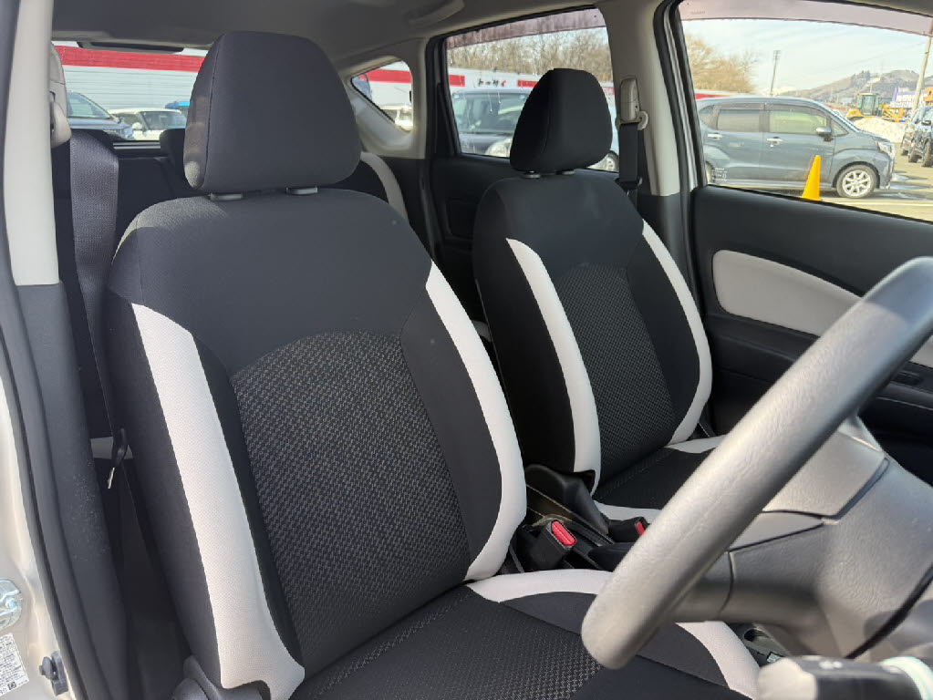 ニッサン ノート X FOUR