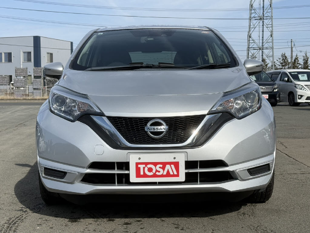 ニッサン ノート X FOUR