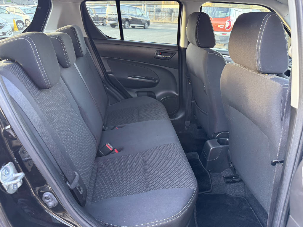 スズキ スイフト RS