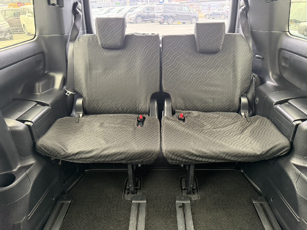 トヨタ ヴォクシー ZS煌Ⅱ