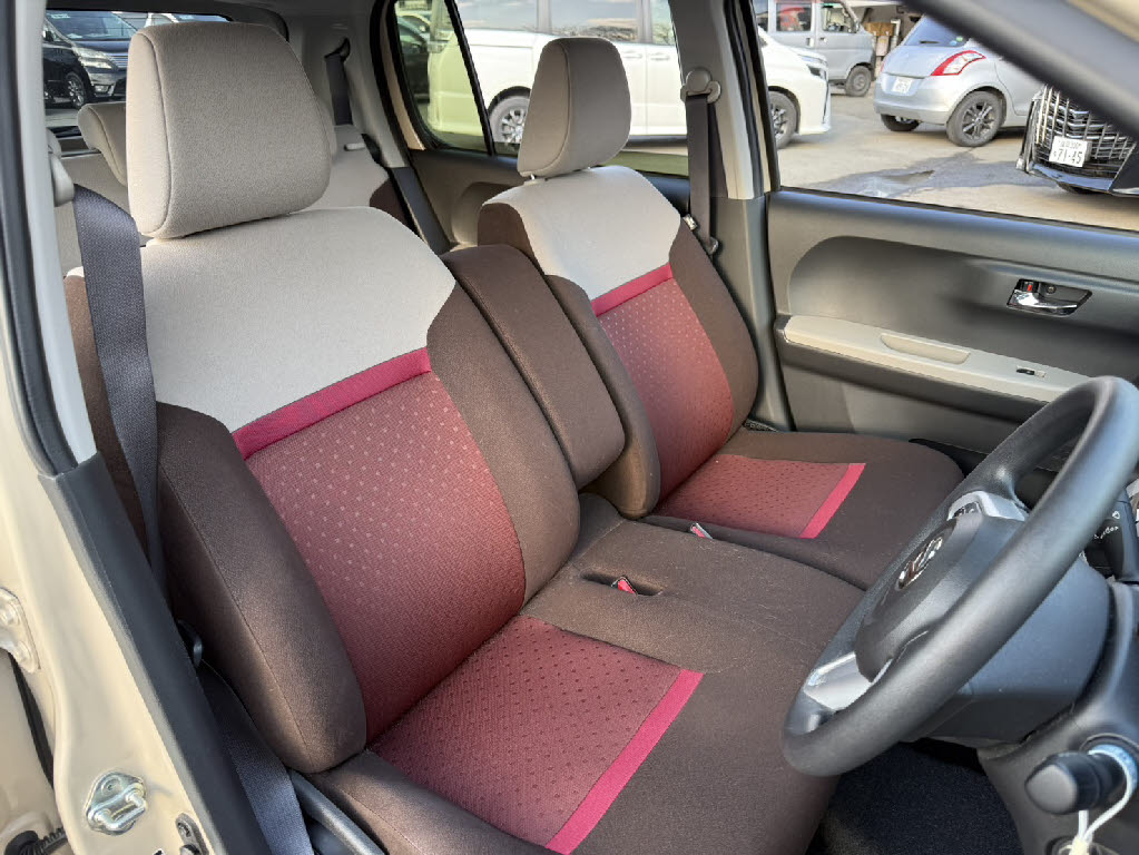 ダイハツ ブーン ｽﾀｲﾙ ﾎﾜｲﾄﾘﾐﾃｯﾄﾞ SAⅢ