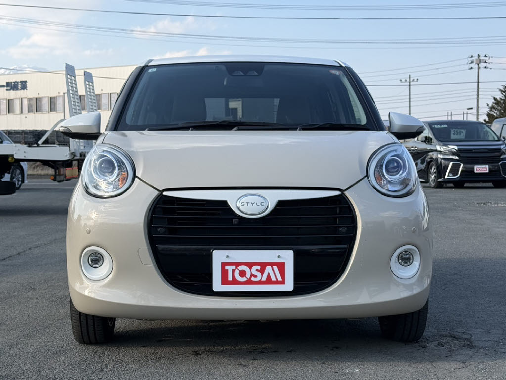 ダイハツ ブーン ｽﾀｲﾙ ﾎﾜｲﾄﾘﾐﾃｯﾄﾞ SAⅢ