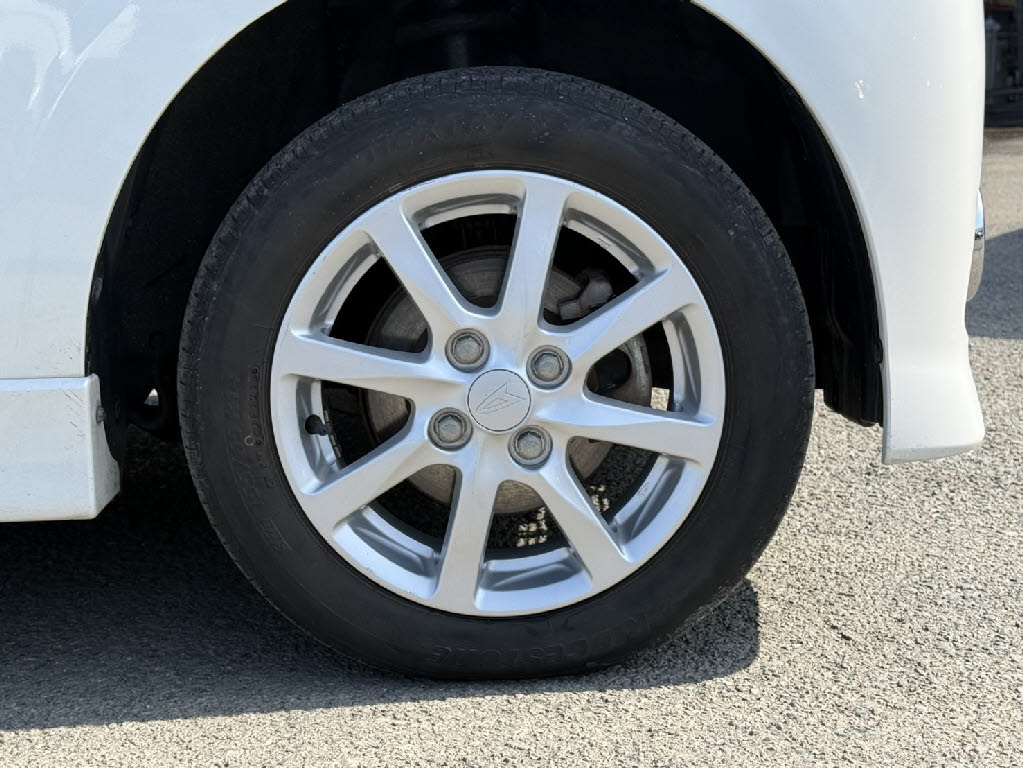 ダイハツ タント ４ＷＤ　Ｇ