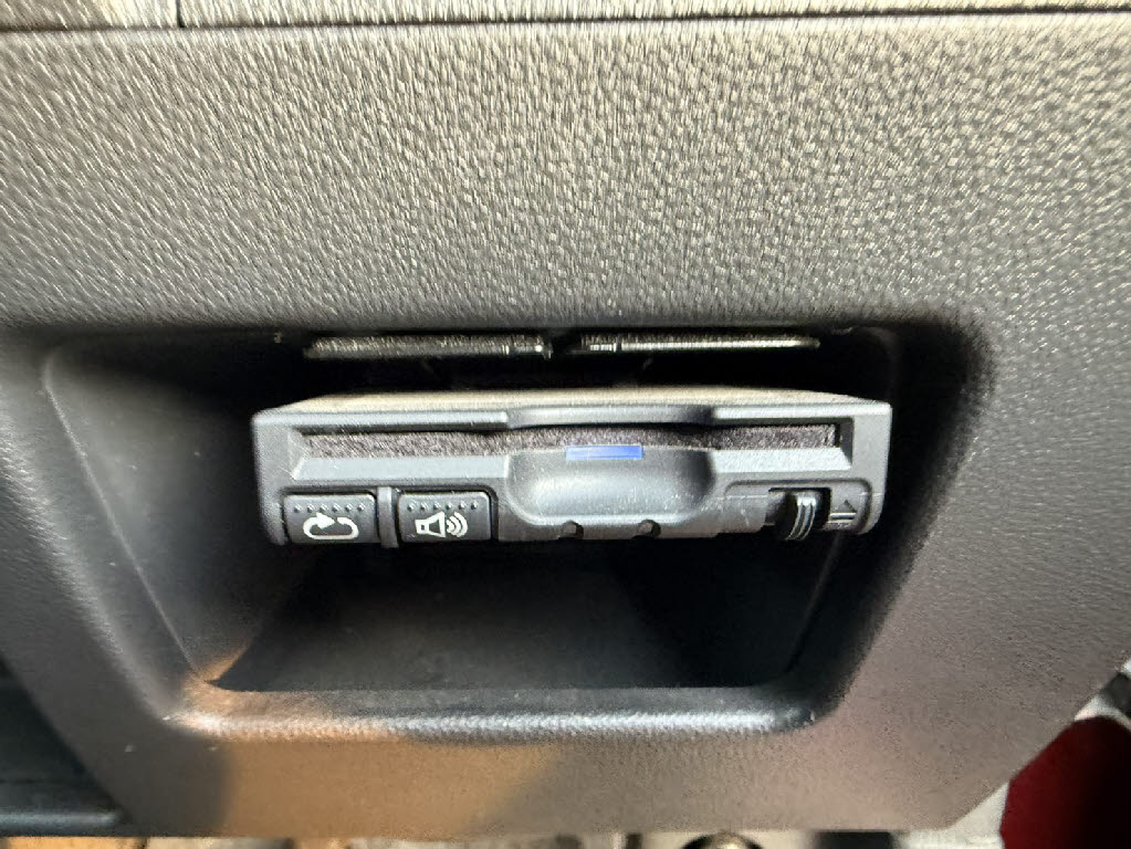 ダイハツ タントカスタム 4WD RS ｽﾏｰﾄｾﾚｸｼｮﾝSA