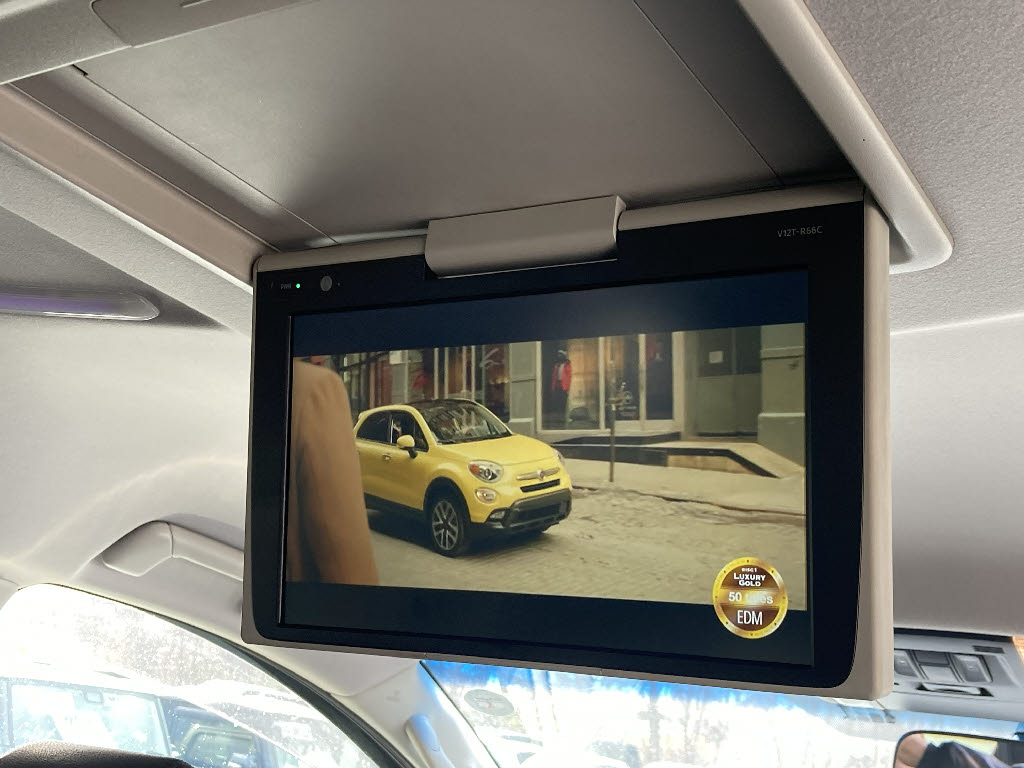 トヨタ アルファード 4WD S-Apkg