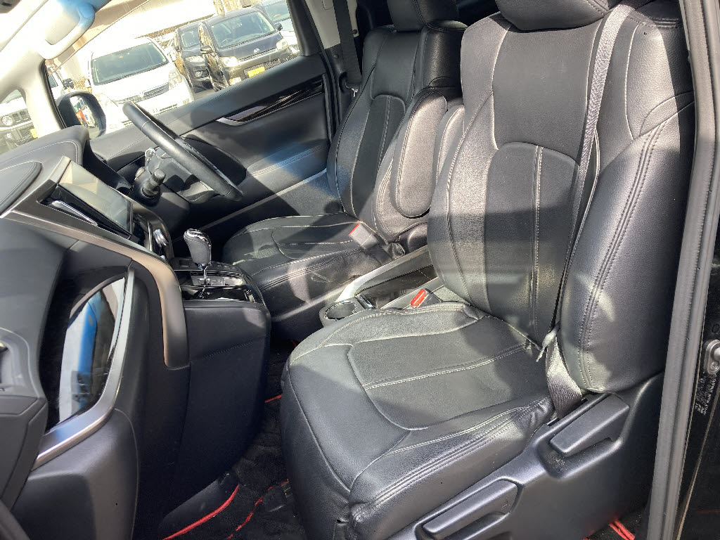 トヨタ アルファード 4WD S-Apkg