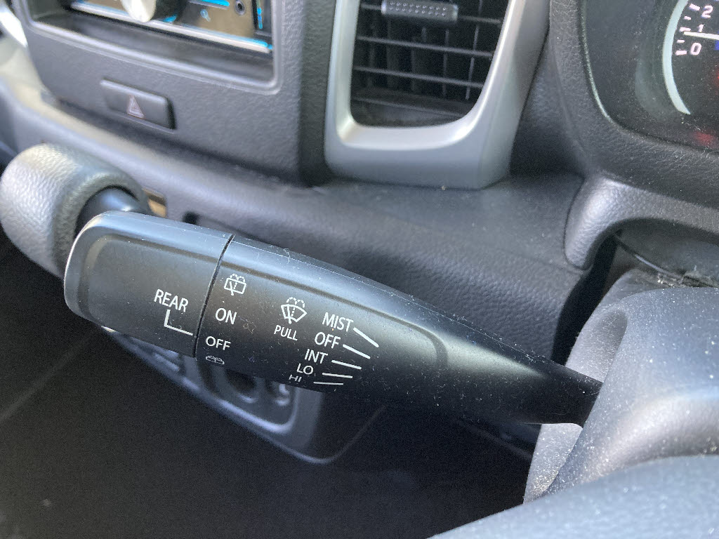 スズキ スペーシア 4WD X