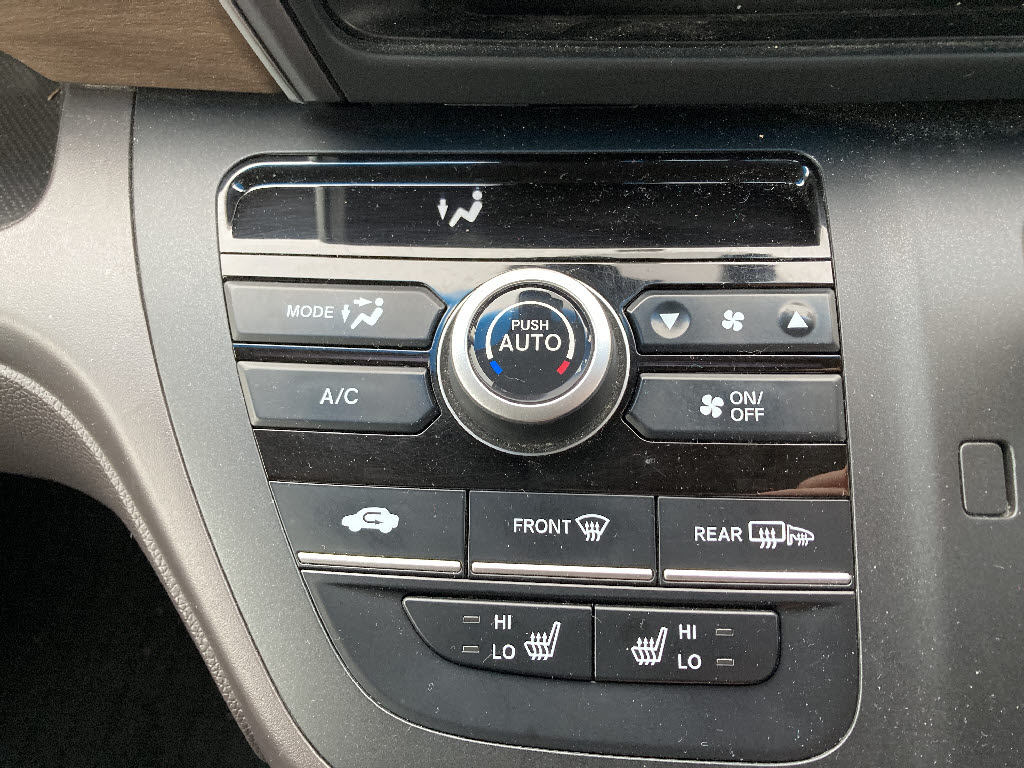 ホンダ フリード 4WD Gﾎﾝﾀﾞｾﾝｼﾝｸﾞ