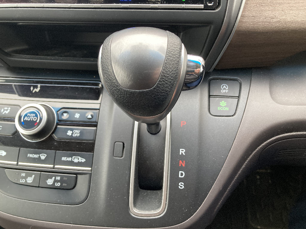 ホンダ フリード 4WD Gﾎﾝﾀﾞｾﾝｼﾝｸﾞ