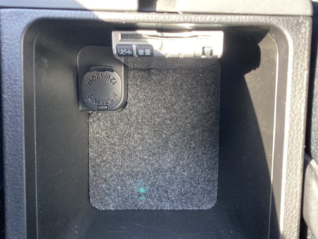 スバル レガシィＢ４ 3.0RｽﾍﾟｯｸB MT6