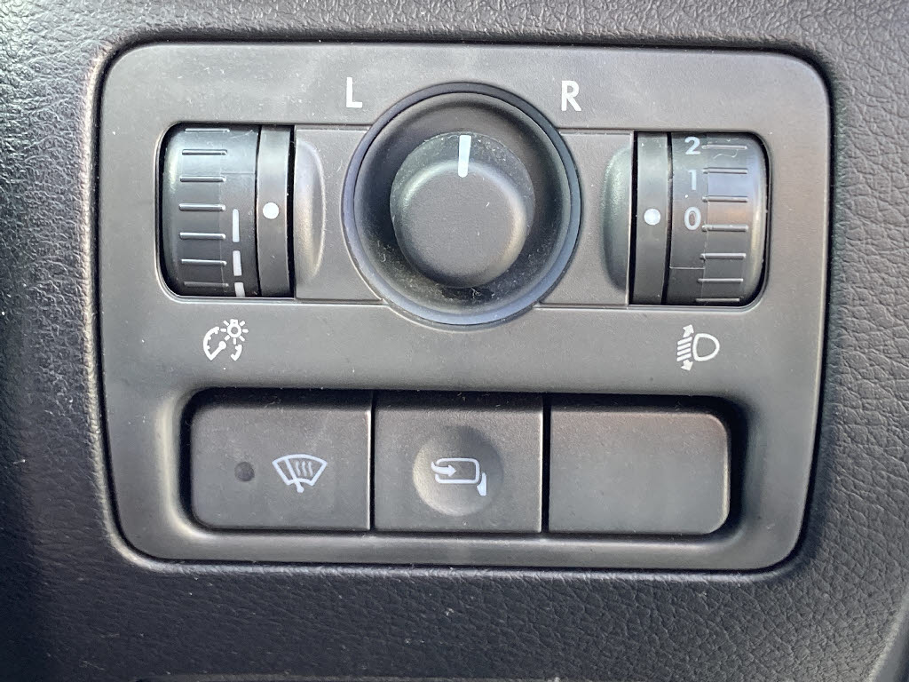 スバル レガシィＢ４ 3.0RｽﾍﾟｯｸB MT6