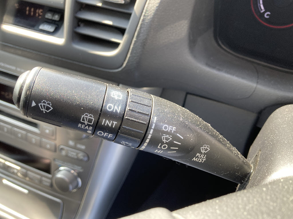 スバル レガシィＢ４ 3.0RｽﾍﾟｯｸB MT6