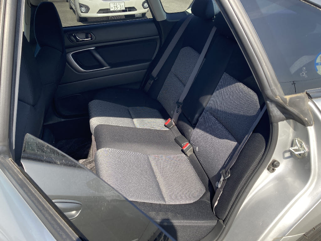 スバル レガシィＢ４ 3.0RｽﾍﾟｯｸB MT6