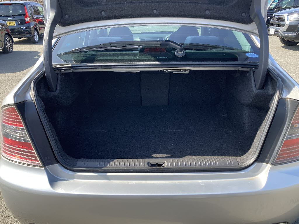 スバル レガシィＢ４ 3.0RｽﾍﾟｯｸB MT6