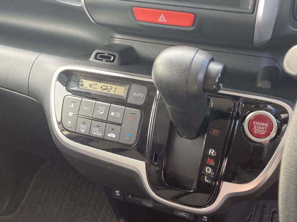 ホンダ Ｎ　ＢＯＸ 4WD G L-PKG