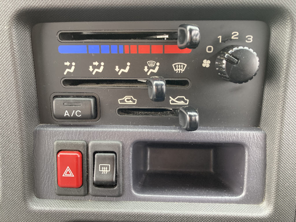 スバル サンバーＶ 4WD VB