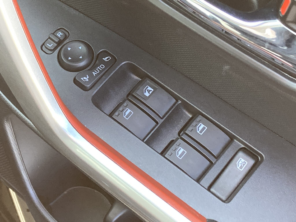 トヨタ ライズ 4WD Z