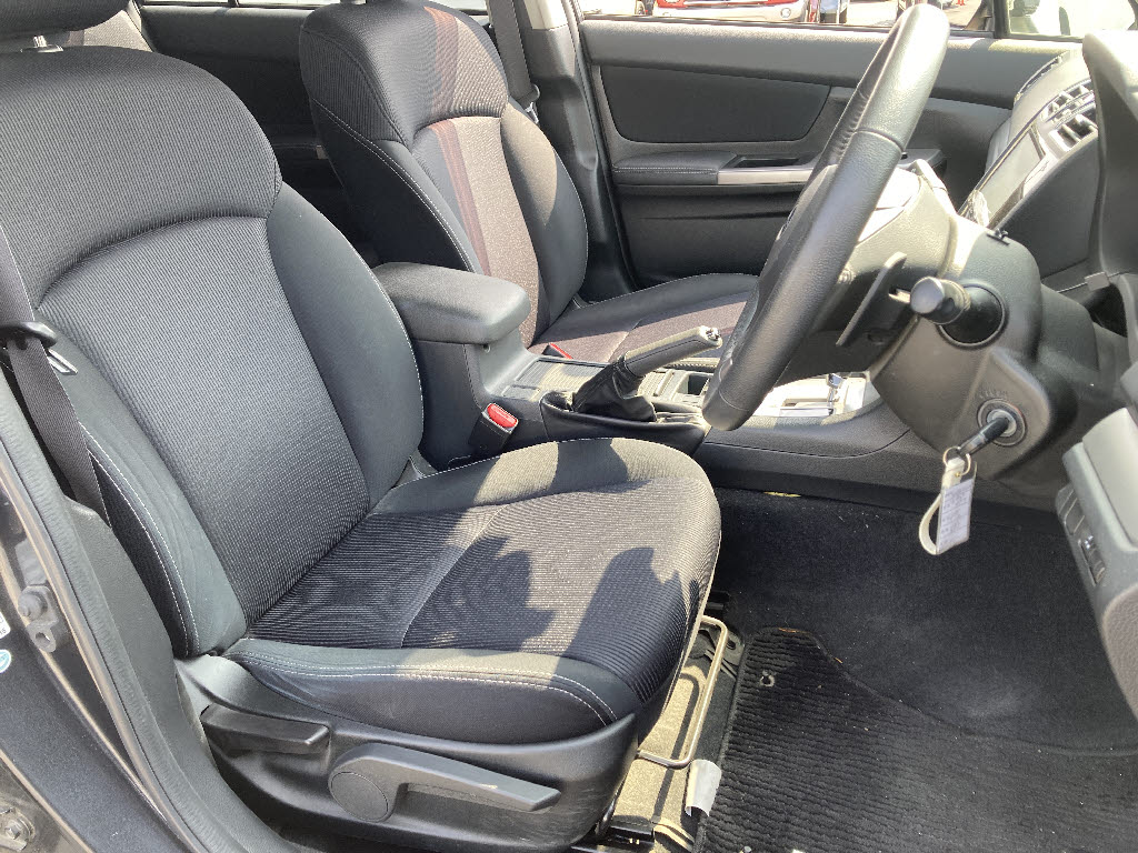 スバル インプレッサスポーツ 1.6i-Lｱｲｻｲﾄ 4WD