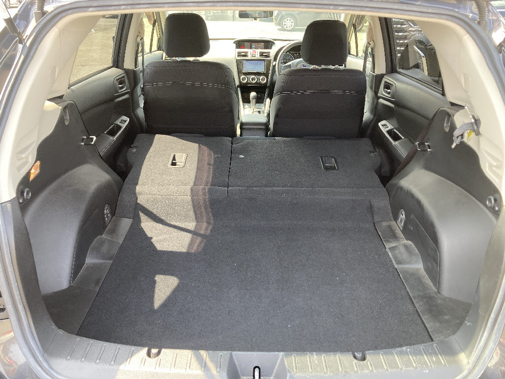 スバル インプレッサスポーツ 1.6i-Lｱｲｻｲﾄ 4WD