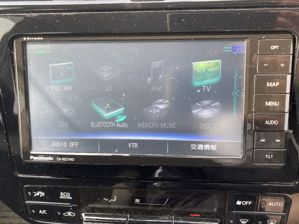 トヨタ プリウス E