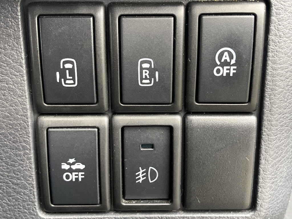 スズキ スペーシアカスタム TS　4WD