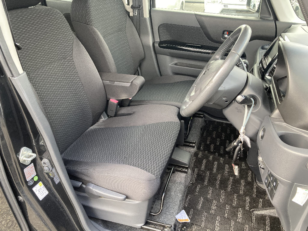 スズキ スペーシアカスタム TS　4WD