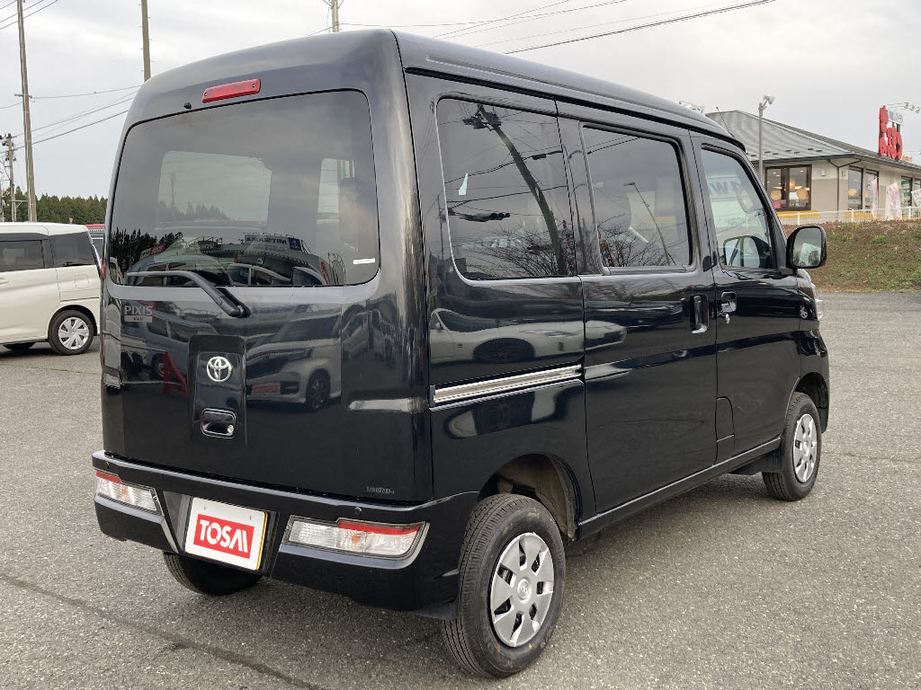 トヨタ ピクシスＶ 4WD ｸﾙｰｽﾞﾀｰﾎﾞSAⅢ