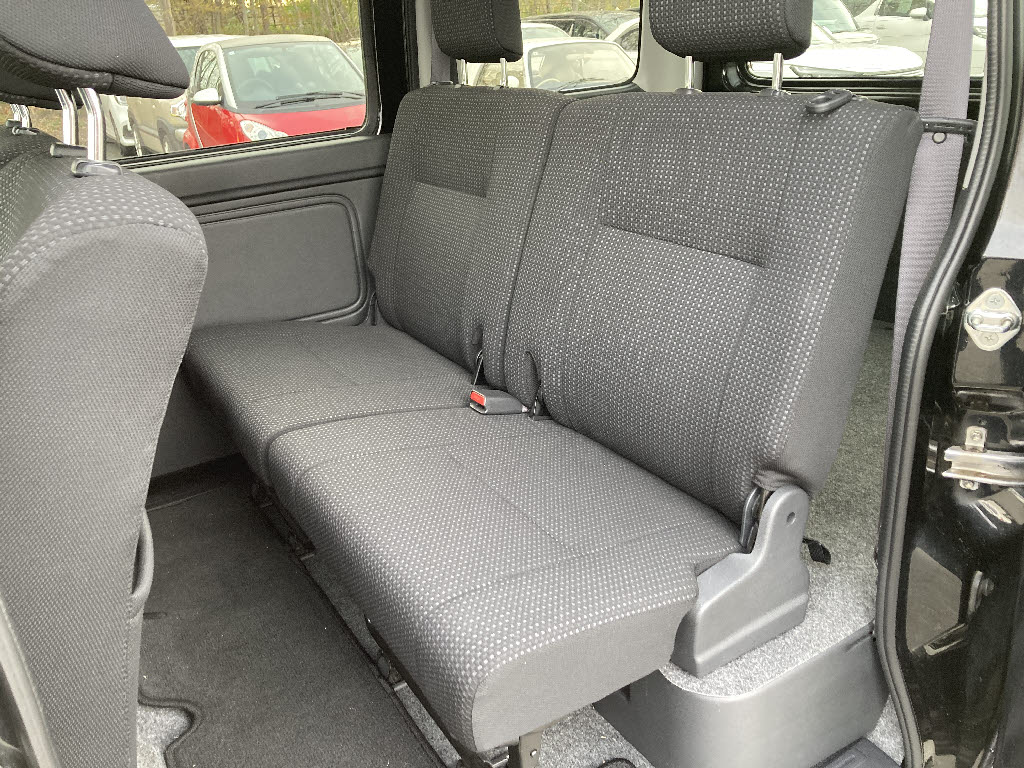 トヨタ ピクシスＶ 4WD ｸﾙｰｽﾞﾀｰﾎﾞSAⅢ