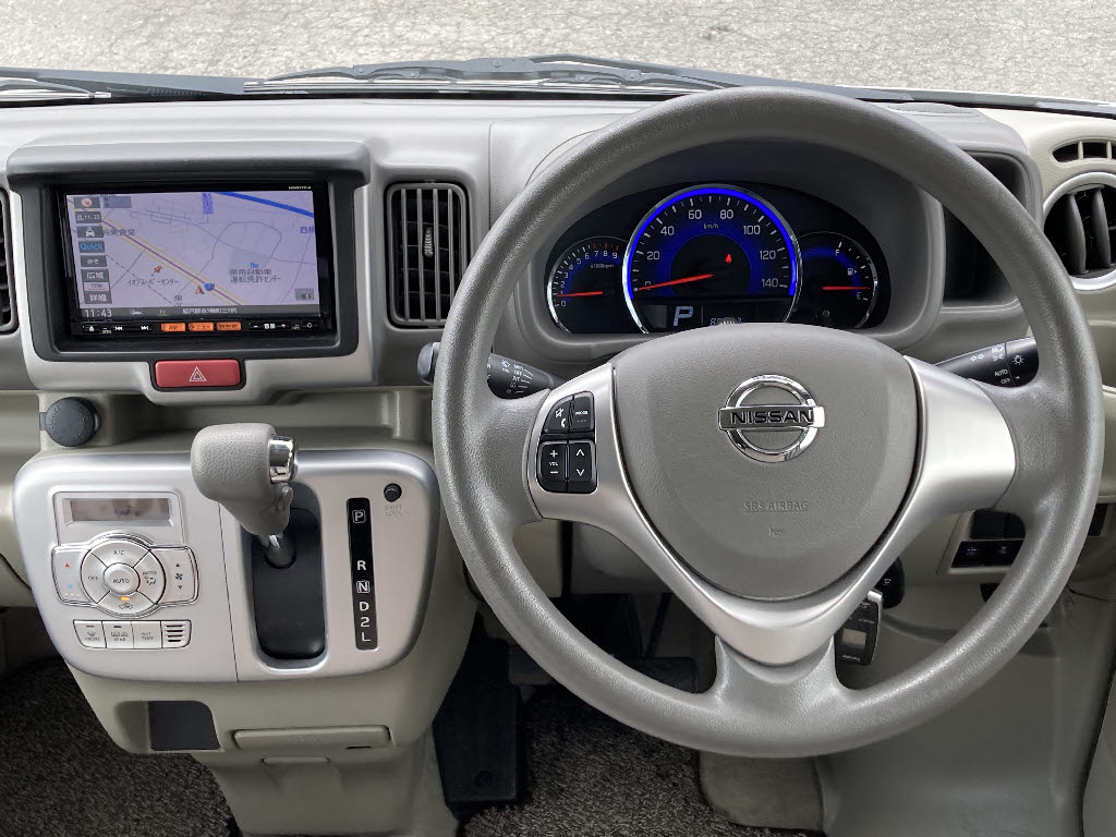 ニッサン NV100ｸﾘｯﾊﾟｰﾘｵ 4WD E