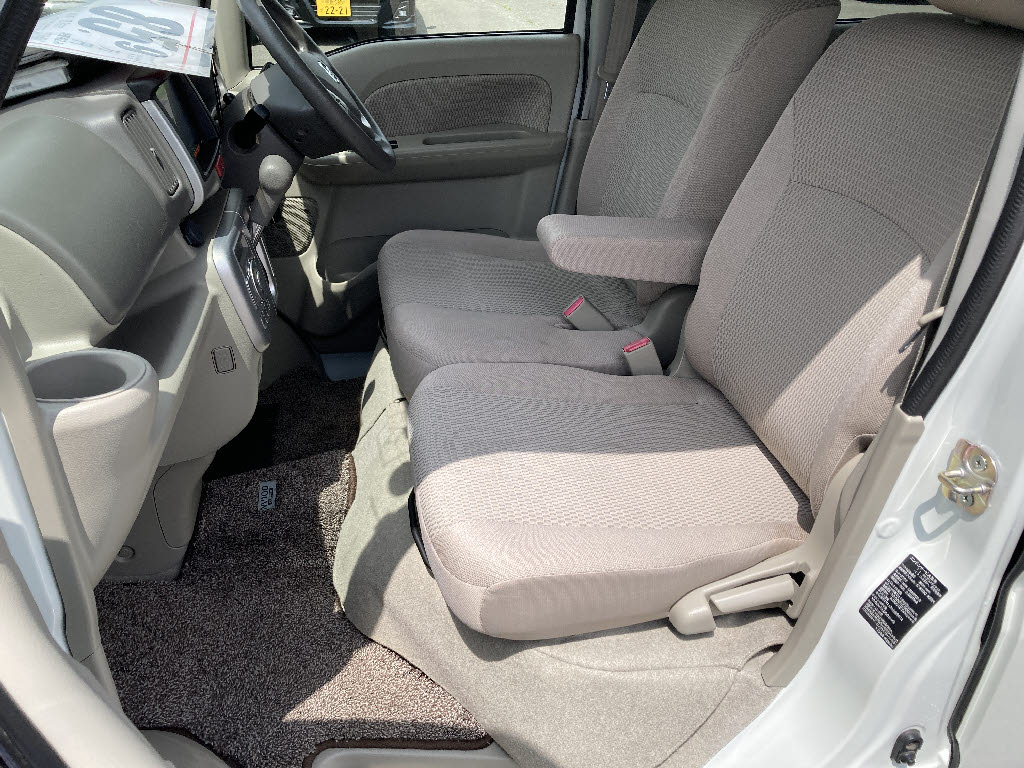 ニッサン NV100ｸﾘｯﾊﾟｰﾘｵ 4WD E