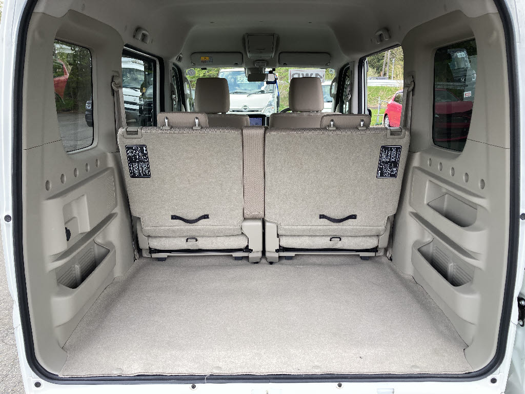 ニッサン NV100ｸﾘｯﾊﾟｰﾘｵ 4WD E
