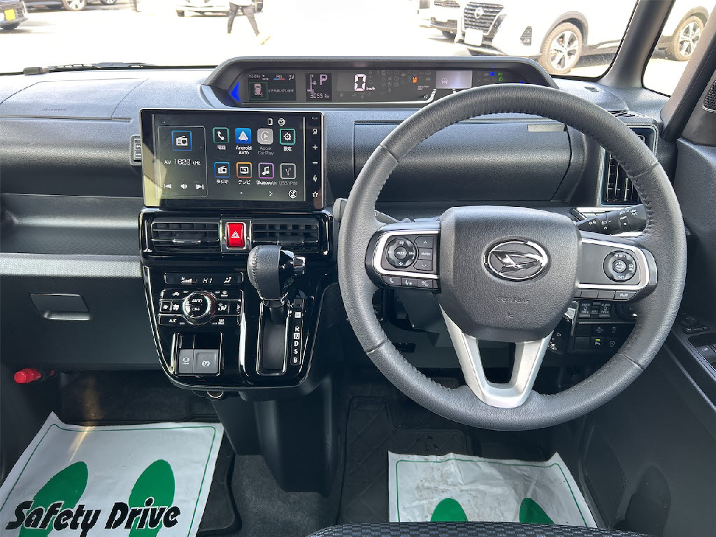 ダイハツ タントカスタム ｶｽﾀﾑRS 4WD