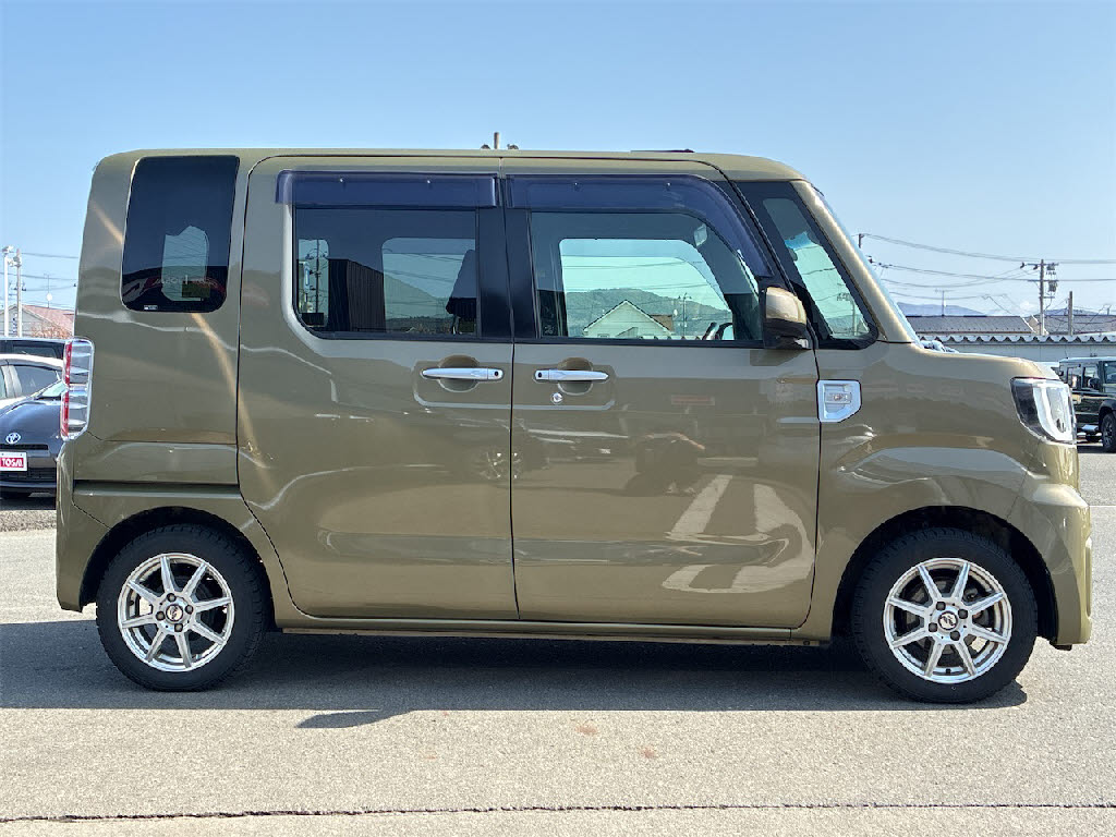 ダイハツ ウエイク 4WD GﾀｰﾎﾞSAⅡ