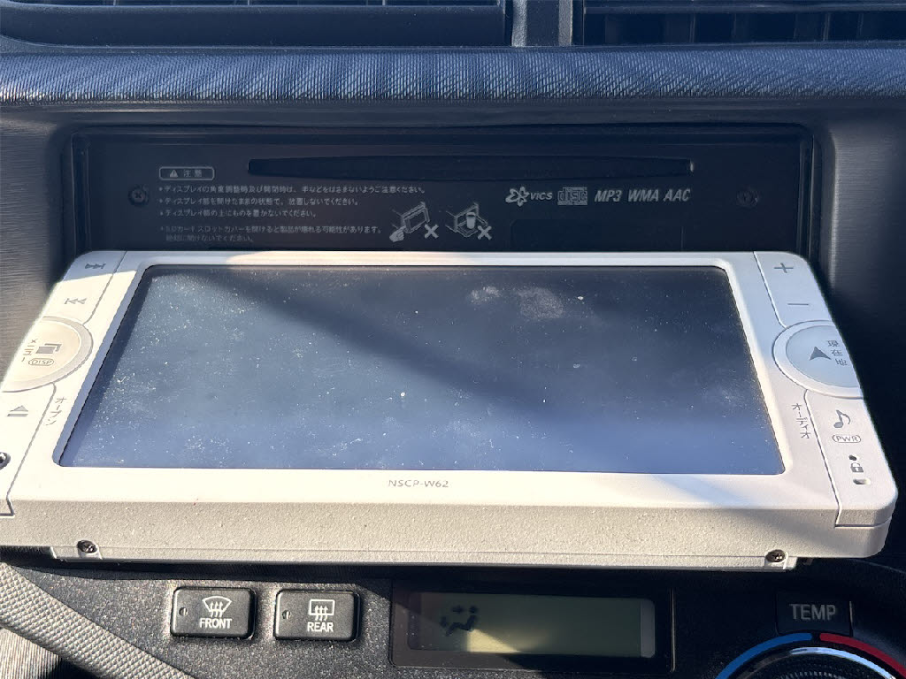 トヨタ アクア G