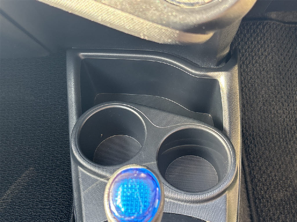 トヨタ アクア G