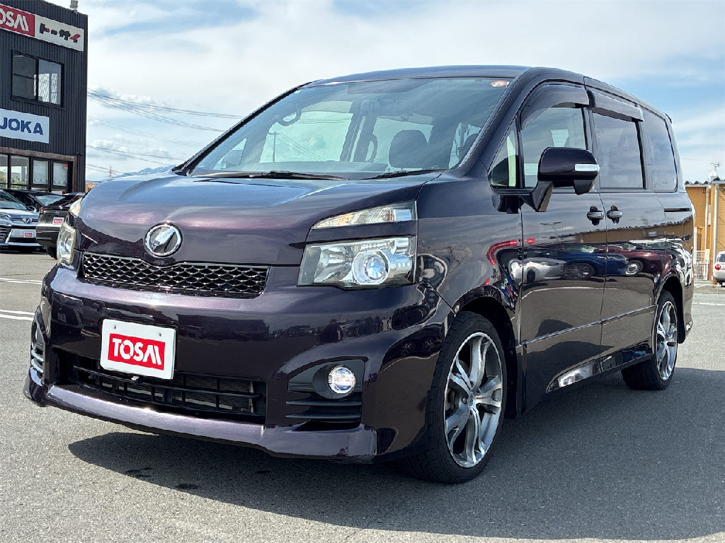 トヨタ ヴォクシー ZS