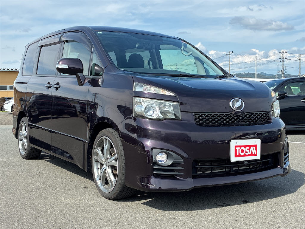 トヨタ ヴォクシー ZS