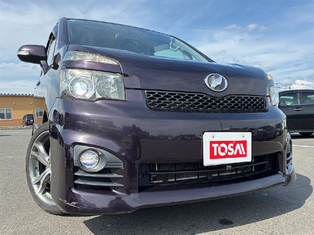 トヨタ ヴォクシー ZS