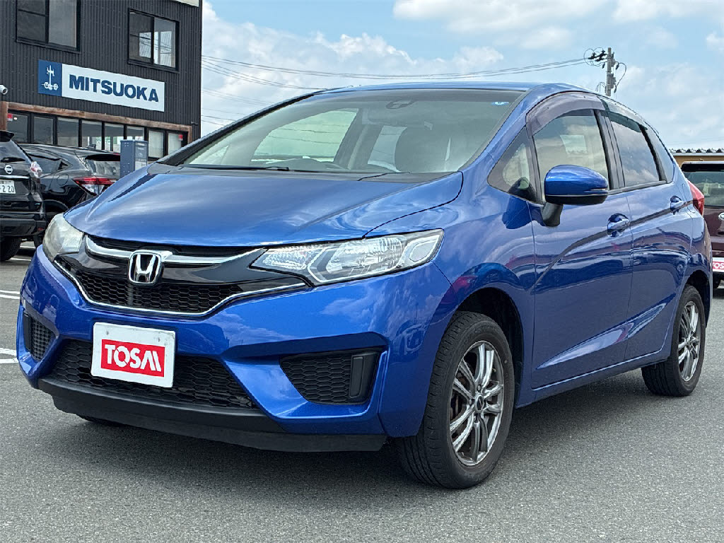 ホンダ フィット 4WD 13G F-PKG