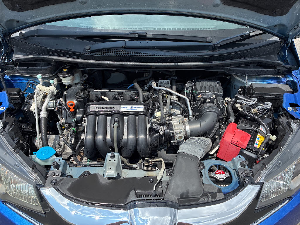 ホンダ フィット 4WD 13G F-PKG