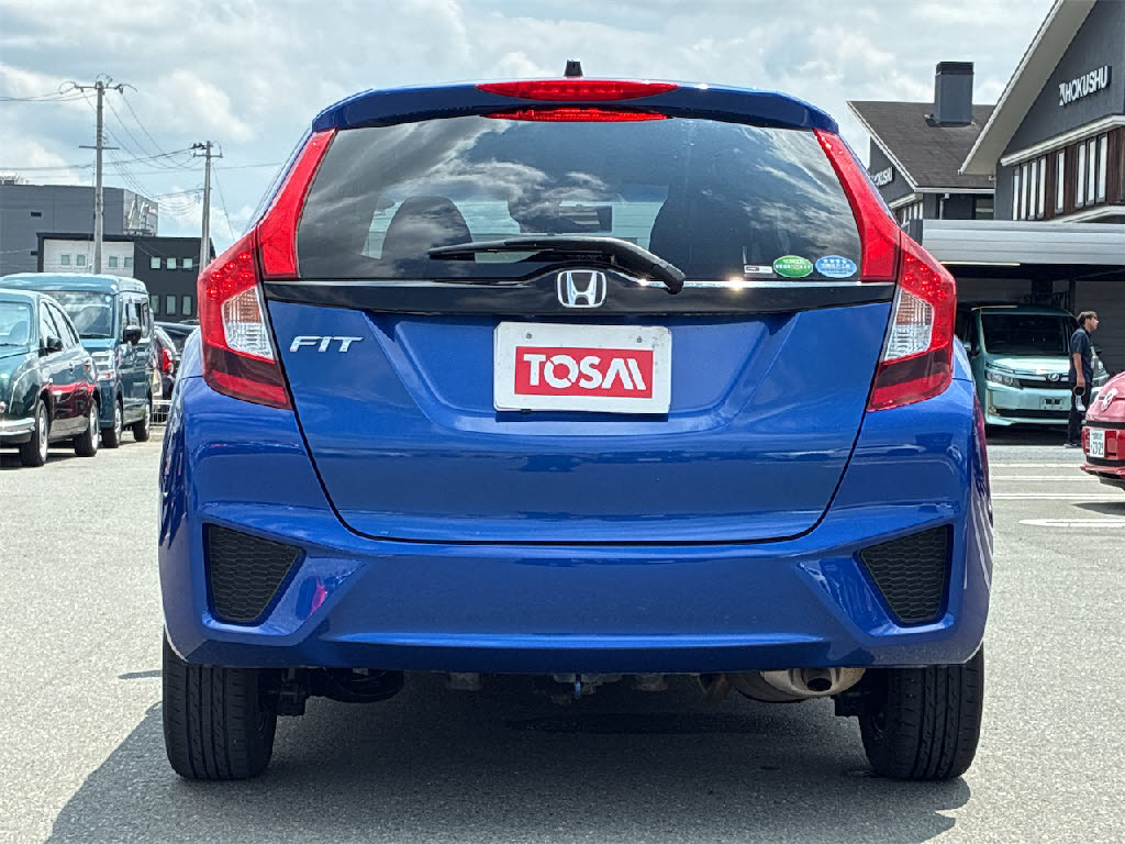 ホンダ フィット 4WD 13G F-PKG