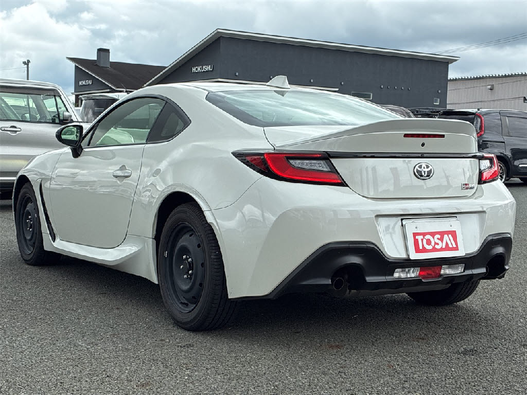 トヨタ ８６ RC 6速MT