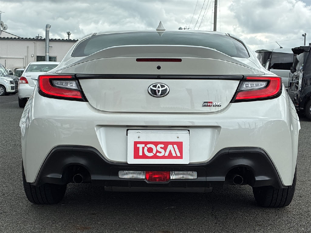 トヨタ ８６ RC 6速MT