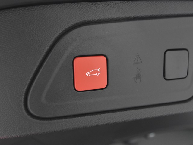 シトロエン シトロエン Ｃ５ エアクロス シャイン