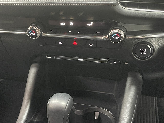 マツダ マツダ３ ﾌｧｽﾄﾊﾞｯｸ 15Sﾂｰﾘﾝｸﾞ