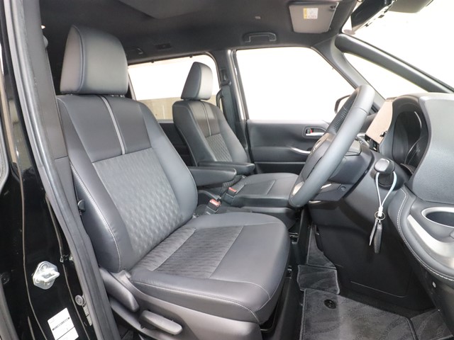 トヨタ ノア S-Z