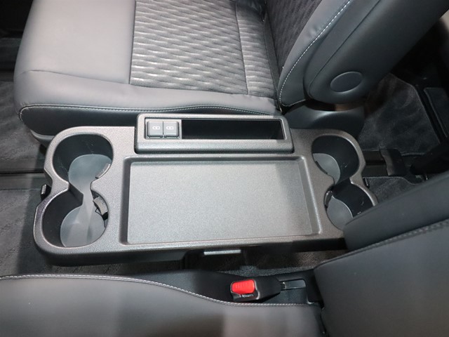 トヨタ ノア S-Z