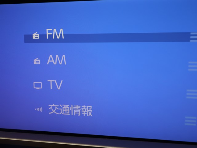トヨタ ｸﾗｳﾝ ｸﾛｽｵｰﾊﾞｰ Ｇ　レザーパッケージ